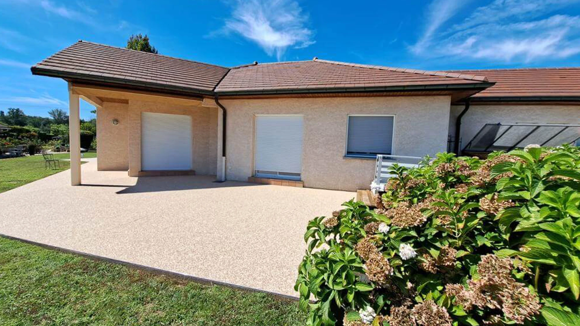 livingstone-moquette-pierre-terrasse